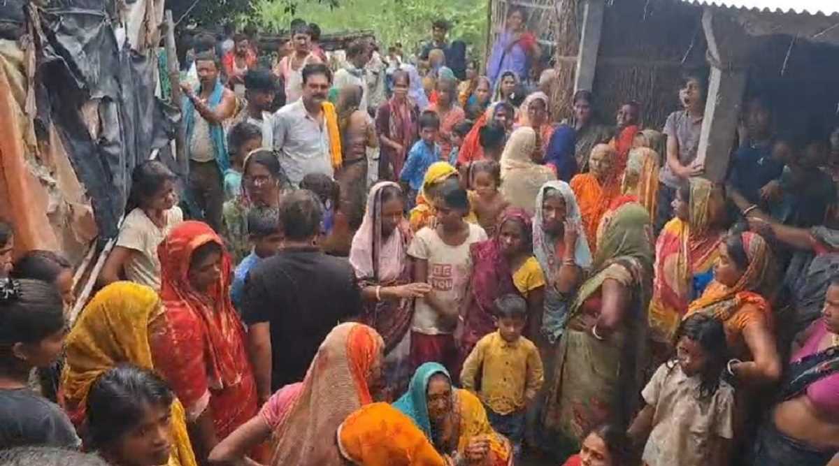 बेगूसराय में एक ही परिवार के 4 लोगों पर धारदार हथियार से हमला, तीन की मौत